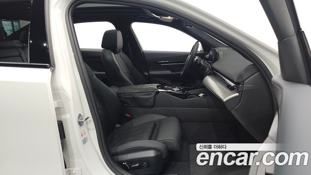 BMW 5-Series 520i M Sport