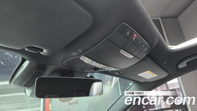 Mercedes-Benz E-Class E300e 4MATIC Exclusive