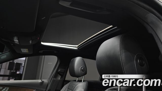 Mercedes-Benz E-Class E300e 4MATIC Exclusive