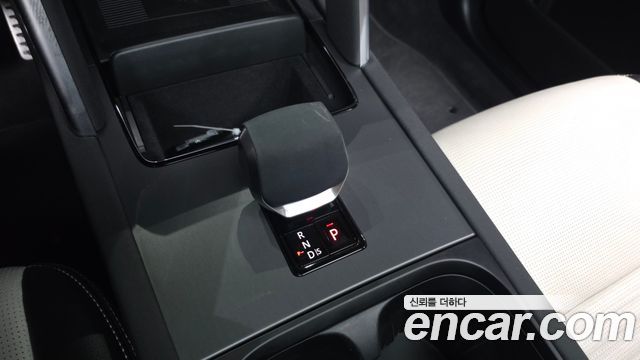 Land Rover Discovery Sport P250 Dynamic SE