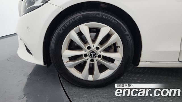 Mercedes-Benz C-Class C220 d Avantgarde