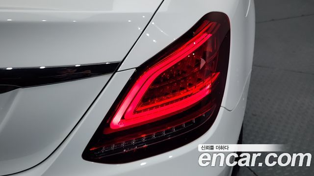Mercedes-Benz C-Class C220 d Avantgarde
