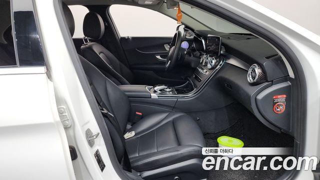 Mercedes-Benz C-Class C220 d Avantgarde