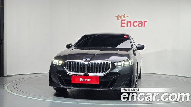 BMW 5-Series 530i xDrive M Sport