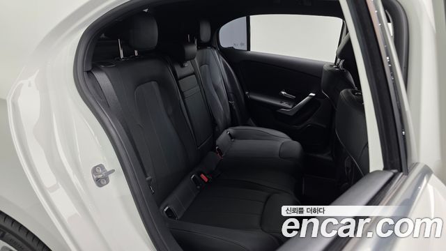 Mercedes-Benz A-Class A220 Hatchback