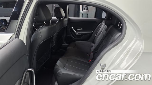 Mercedes-Benz A-Class A220 Hatchback