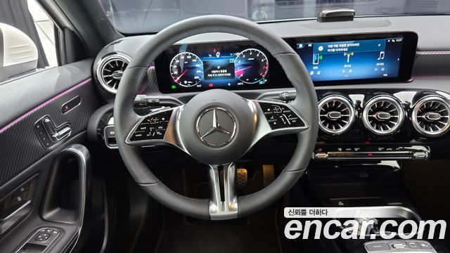 Mercedes-Benz A-Class A220 Hatchback