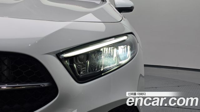 Mercedes-Benz A-Class A220 Hatchback