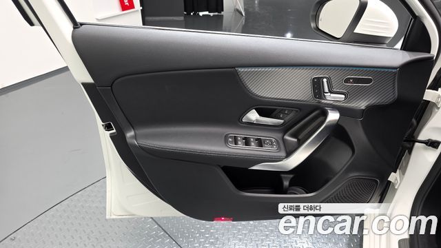 Mercedes-Benz A-Class A220 Hatchback