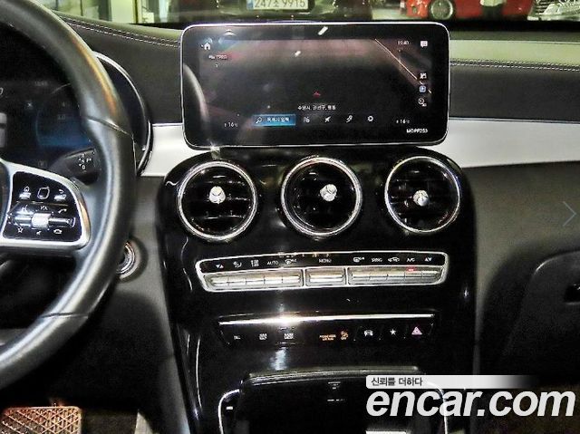 Mercedes-Benz GLC-Class GLC220 d 4MATIC