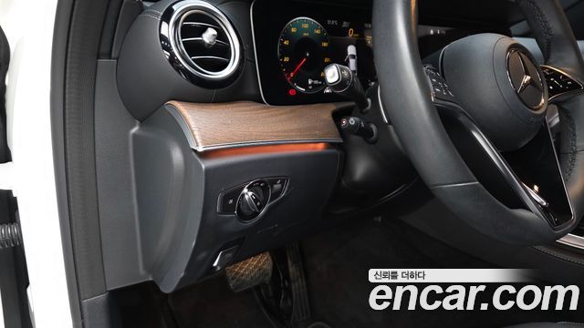 Mercedes-Benz E-Class E250 Exclusive