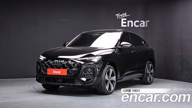Audi Q5 40 TFSI Kwateuro S Line Sportback