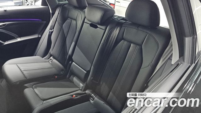 Audi Q5 40 TFSI Kwateuro S Line Sportback