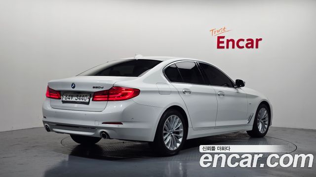 BMW 5-Series 520d Luxury Special Edition