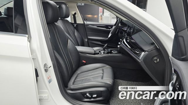 BMW 5-Series 520d Luxury Special Edition