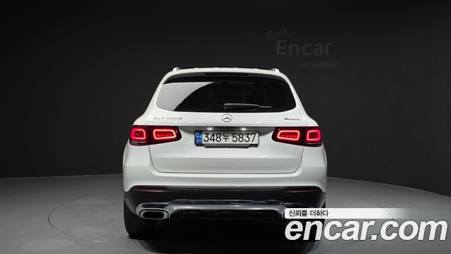 Mercedes-Benz GLC-Class GLC220 d 4MATIC