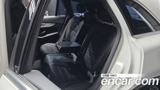 Mercedes-Benz GLC-Class GLC220 d 4MATIC