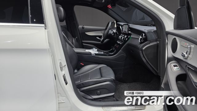 Mercedes-Benz GLC-Class GLC220 d 4MATIC