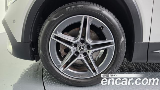 Mercedes-Benz GLB-Class GLB250 4MATIC