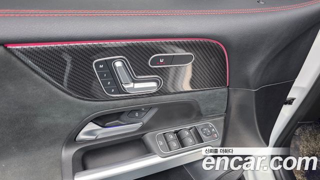 Mercedes-Benz GLB-Class GLB250 4MATIC