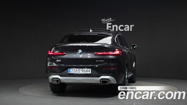 BMW X4 xDrive20i xLine