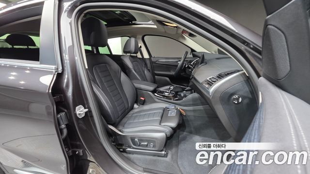 BMW X4 xDrive20i xLine