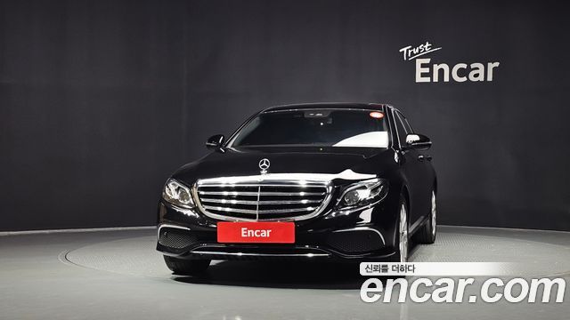 Mercedes-Benz E-Class E220d Exclusive