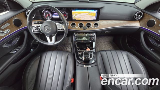 Mercedes-Benz E-Class E220d Exclusive