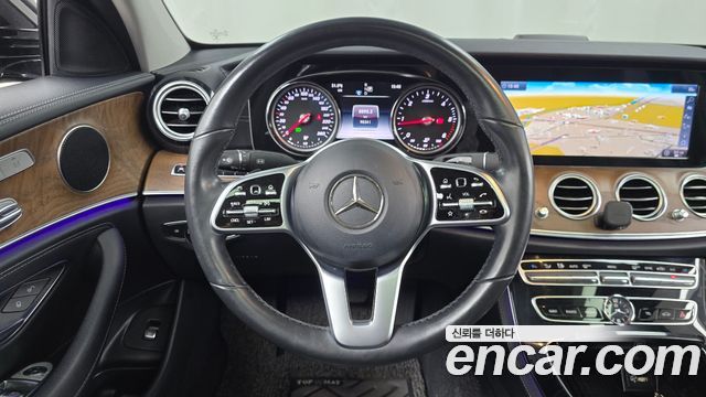 Mercedes-Benz E-Class E220d Exclusive