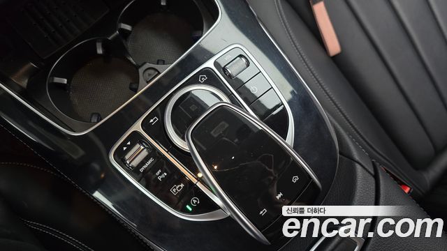 Mercedes-Benz E-Class E220d Exclusive