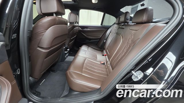 BMW 5-Series 530i xDrive M Sport Package Plus
