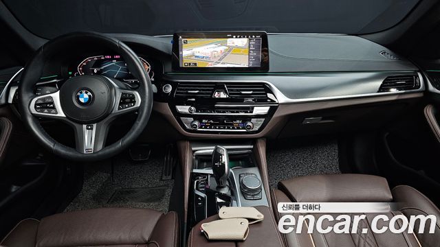 BMW 5-Series 523d xDrive M Sport