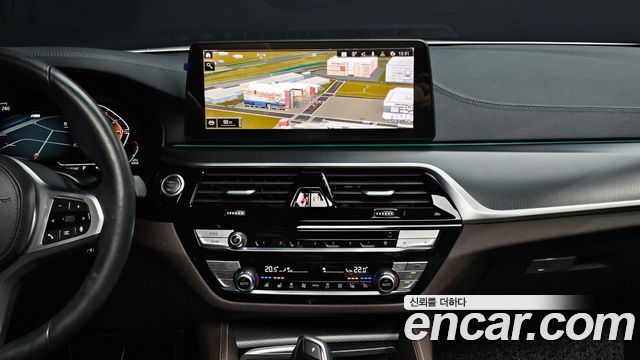 BMW 5-Series 523d xDrive M Sport