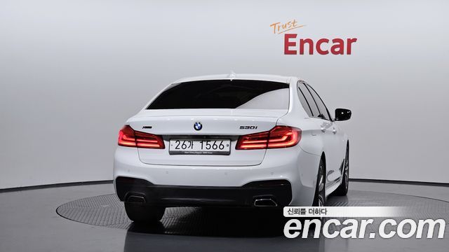 BMW 5-Series 530i xDrive M Sport Package Plus