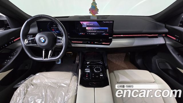 BMW 5-Series 520i M Sport