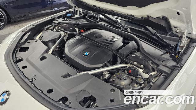 BMW 7-Series 740i sDrive M Sport