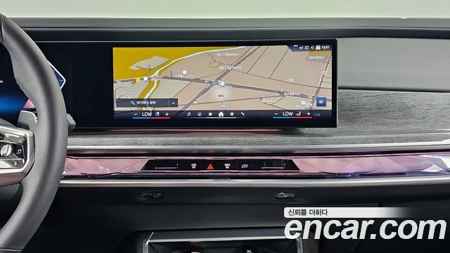 BMW 7-Series 740i sDrive M Sport