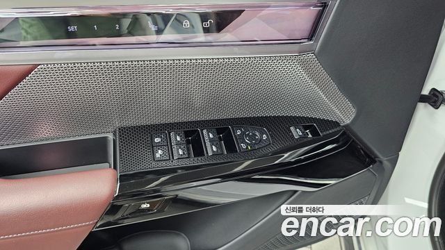 BMW 7-Series 740i sDrive M Sport