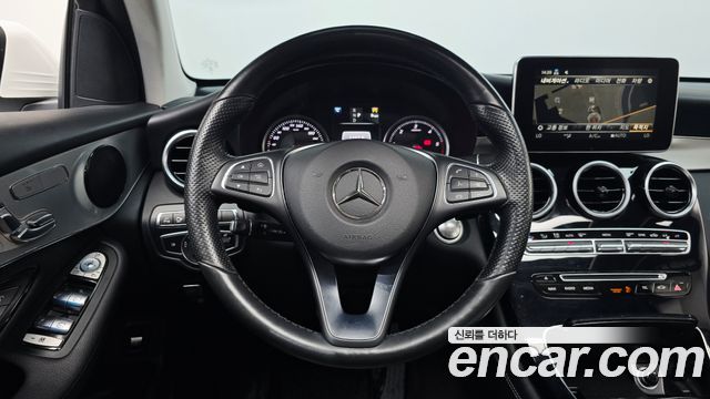 Mercedes-Benz GLC-Class GLC220 d 4MATIC Coupe