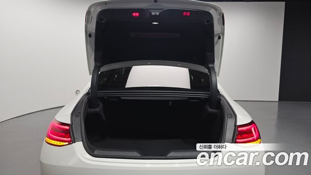 Mercedes-Benz CLS-Class CLS300d AMG Line