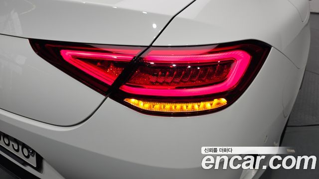Mercedes-Benz CLS-Class CLS300d AMG Line
