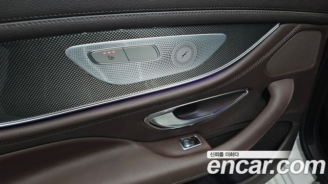 Mercedes-Benz CLS-Class CLS300d AMG Line