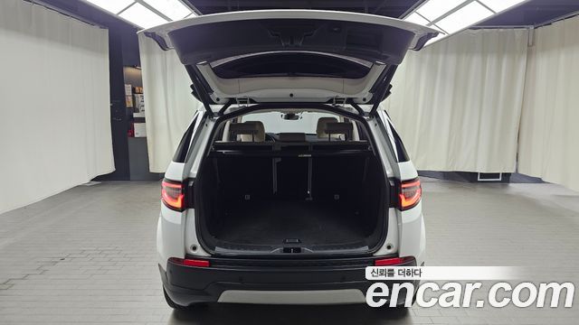 Land Rover Discovery Sport D150 S
