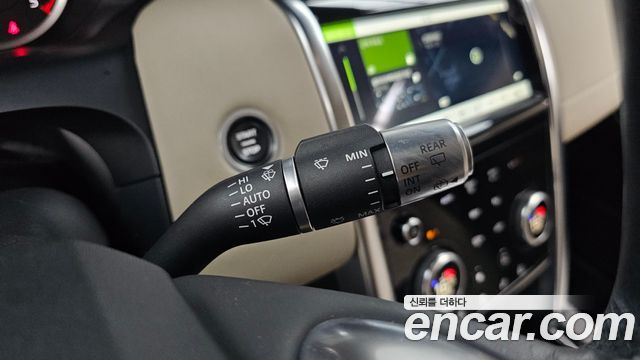 Land Rover Discovery Sport D150 S