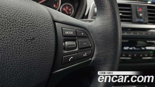 BMW 3-Series 320d