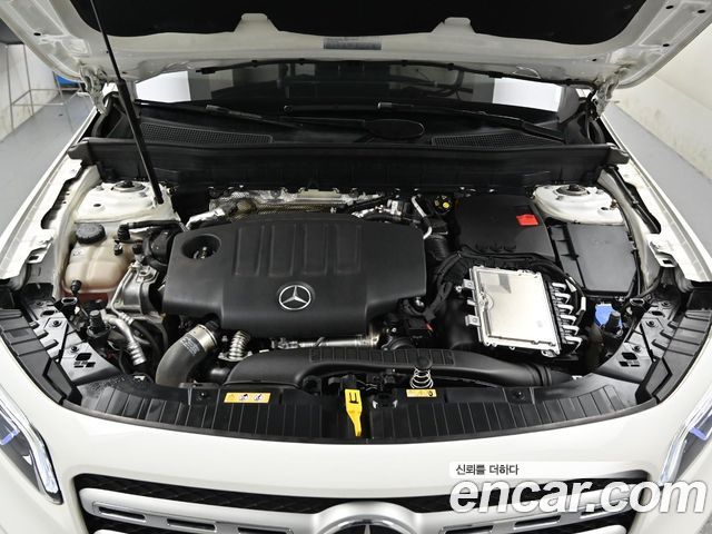 Mercedes-Benz GLB-Class GLB200 d