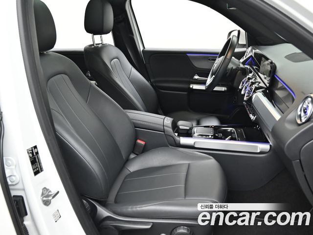 Mercedes-Benz GLB-Class GLB200 d