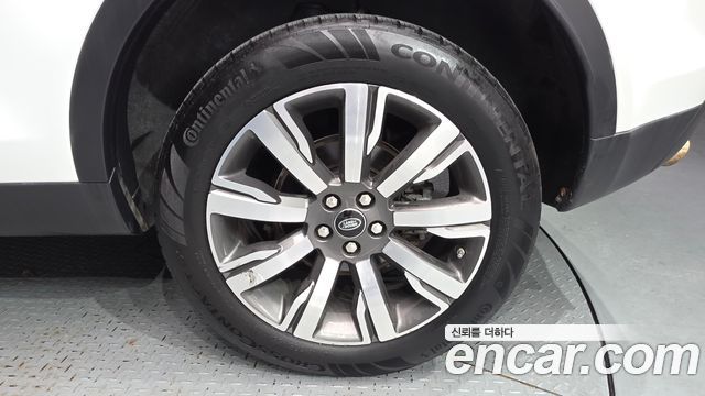 Land Rover Discovery Sport 2.0 TD4 HSE Luxury