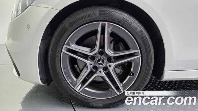 Mercedes-Benz E-Class E250 AMG Line