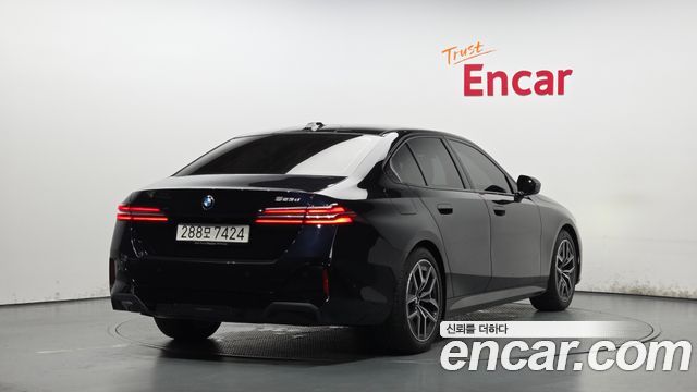 BMW 5-Series 523d